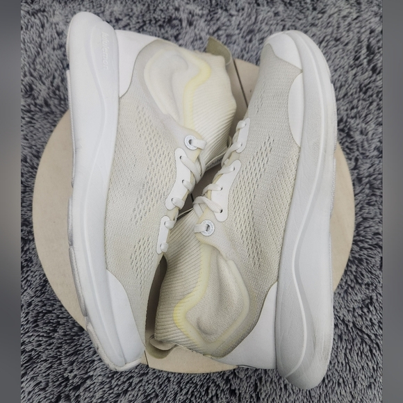 Lululemon Chargefeel Mid Women's Workout Shoe WHT/ANCH/WHT Size 8.5 - Picture 6 of 9